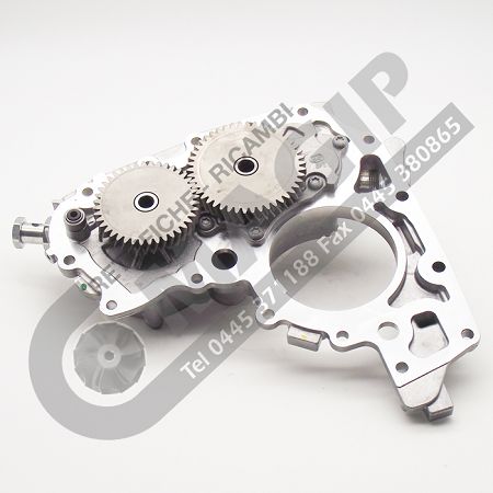 NEW ORIGINAL OIL PUMP 5802042320